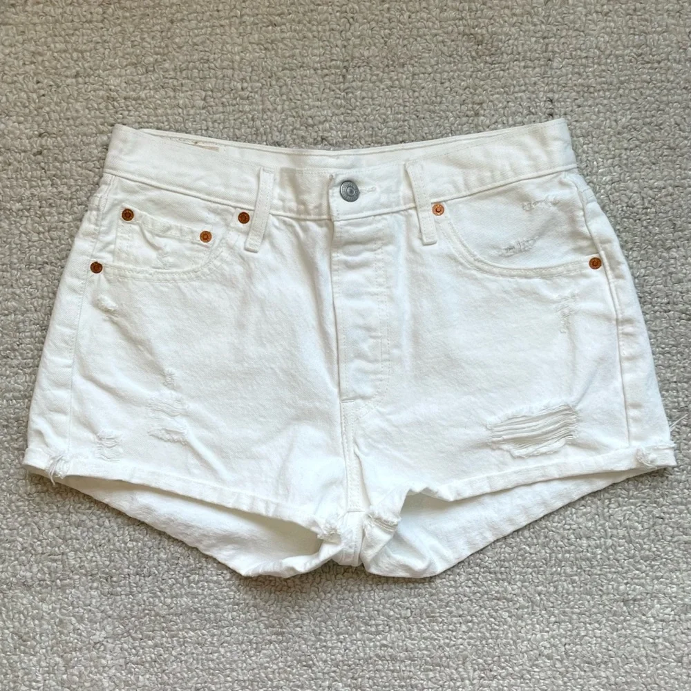 Levi’s Premium 501 High Rise Shorts, size 29 - Picture 3 of 5
